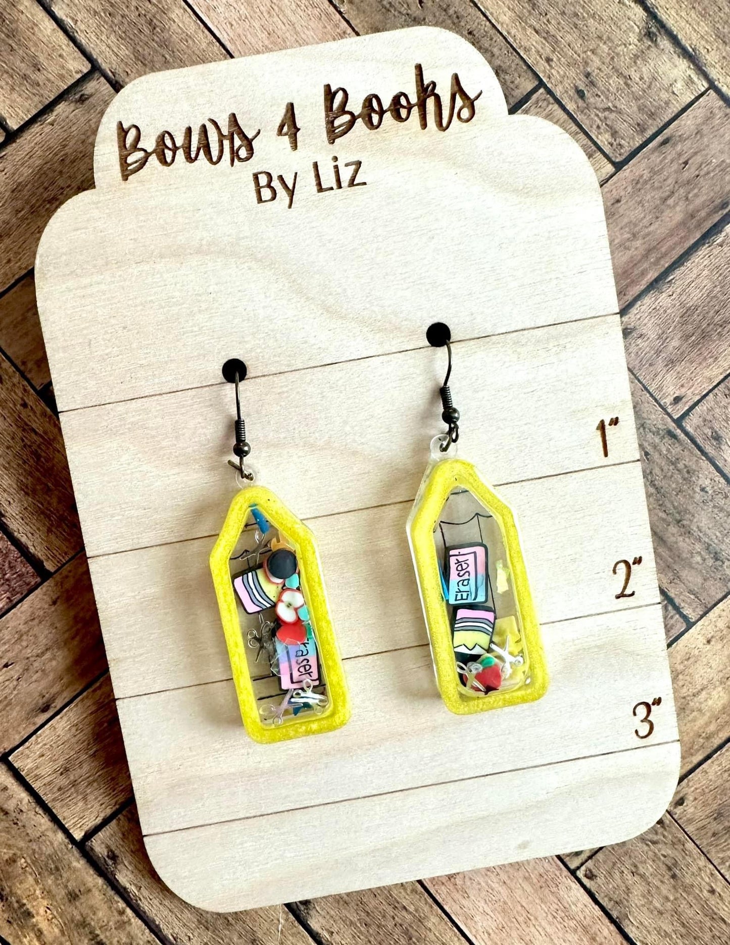 Pencil shaker earrings